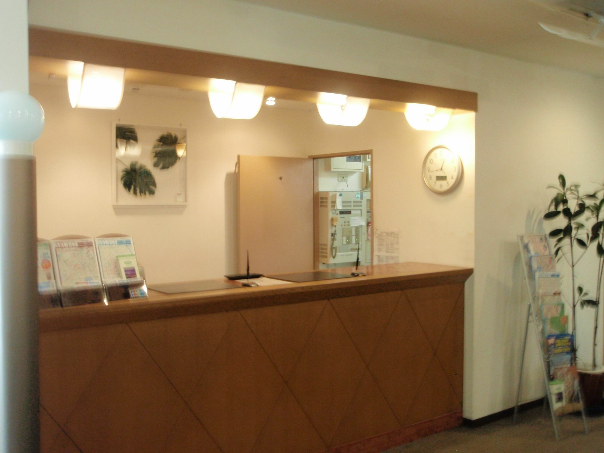 Capsule Hotel Kobe Sannomiya (Adults Only) מראה חיצוני תמונה